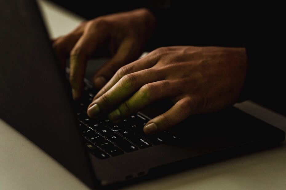 Why Your Small Business in Slidell, Louisiana Needs a Website - Boost Your Online Presence with BaseLynk